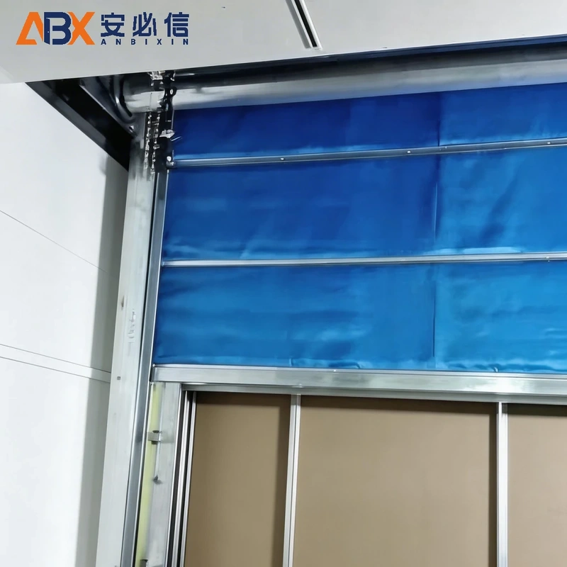 伊犁哈萨克背带门