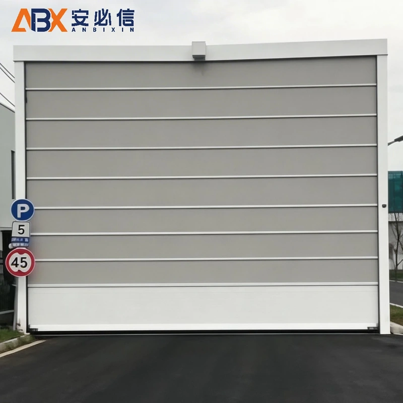 伊犁哈萨克背带堆积门